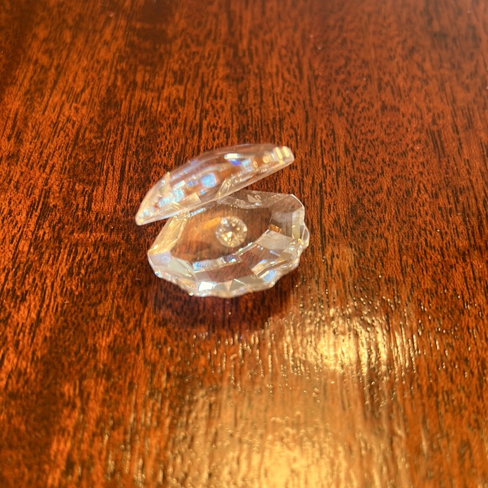 Swarovski Silver Crystal Shell